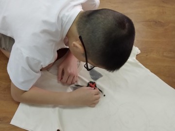 อาสาสมัคร เขียนศิลป์บนเสื้อเพื่อผู้ป่วยเรื้อรัง 17 ส.ค. 62 T-Shirt Painting Volunteer to Support Chronically Ill Patients in Thailand; Aug, 17 ,19